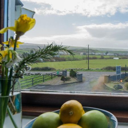 Oar Restaurant And Rooms Doolin Exterior foto
